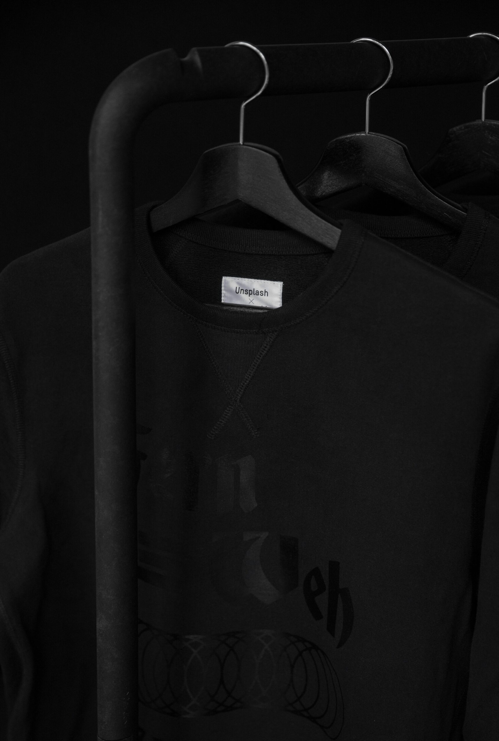 黒い服のお手入れに必要な知識